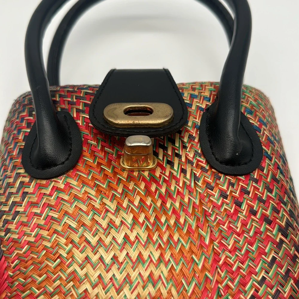 Vintage 70s Red Natural Straw Palm Leaf Rattan Rare Colorful Handbag Purse Bag - Picture 8 of 15